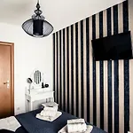 Luxury Julija Daire