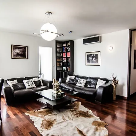 Luxury Julija Апартаменти *
