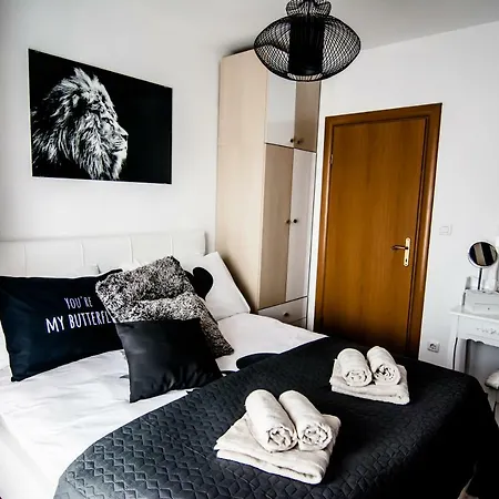 Luxury Julija Апартаменти *
